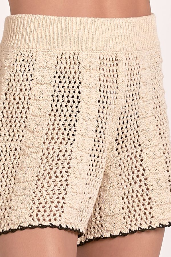 Tori Short with Black Border - Image 6