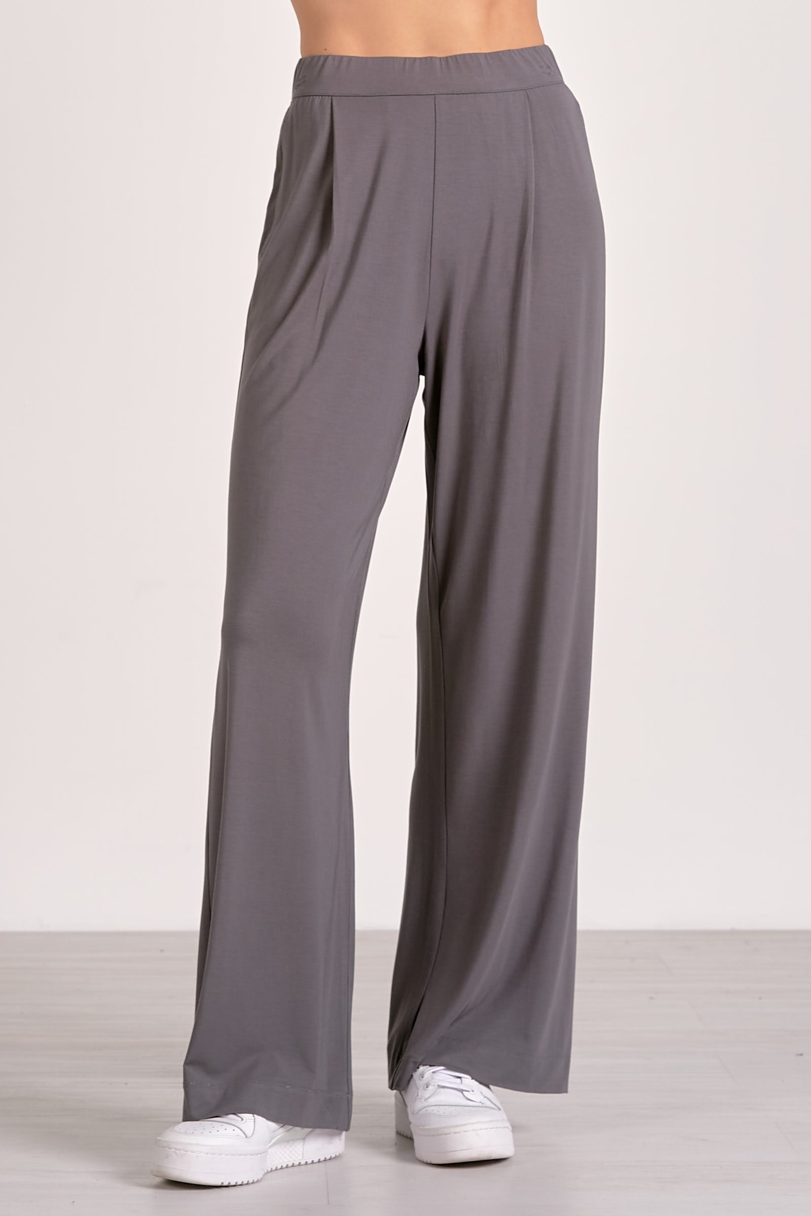 Elan Jolie Pant in Grey - Image 2