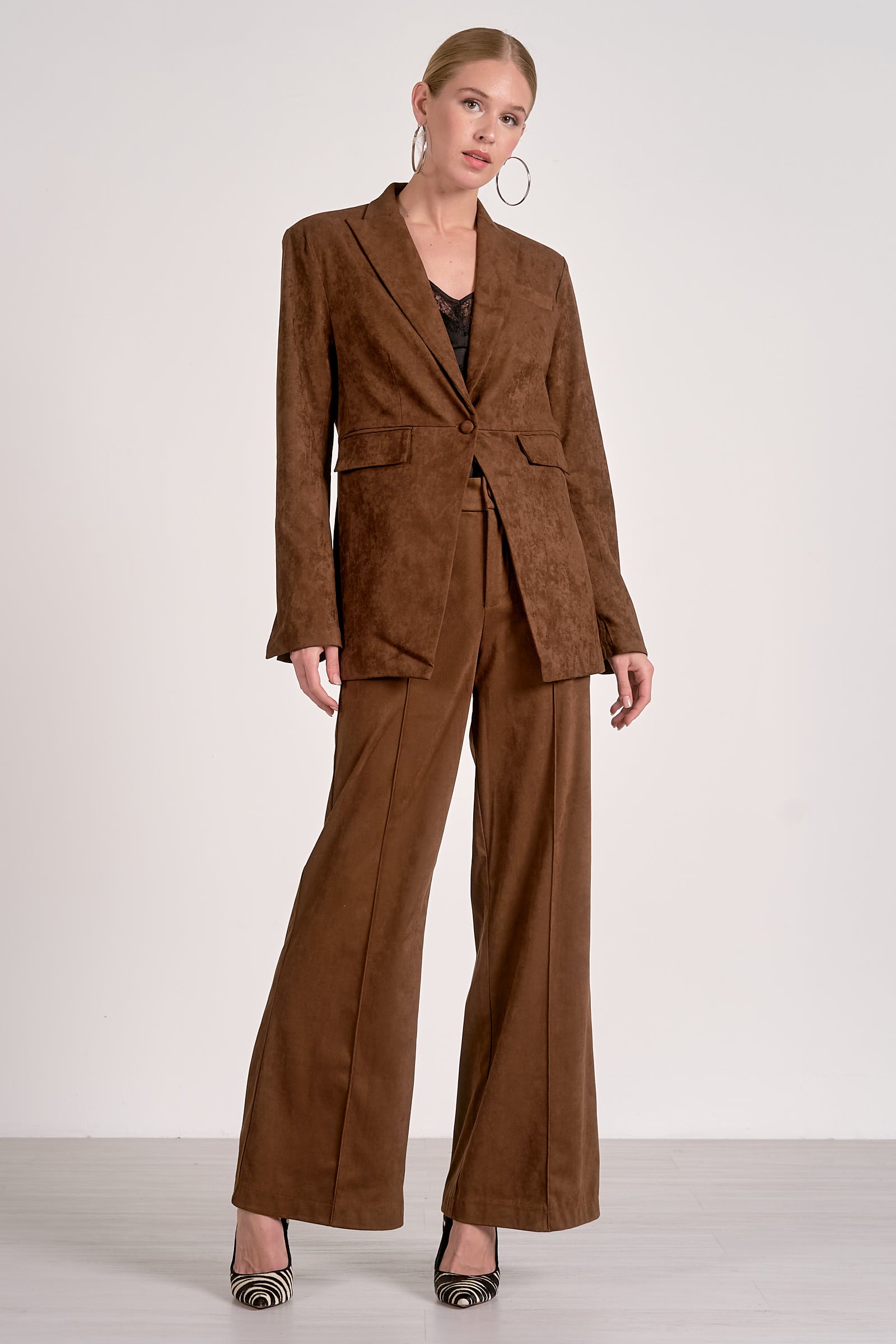 Elan Suede Blazer in Chocolate - Image 5