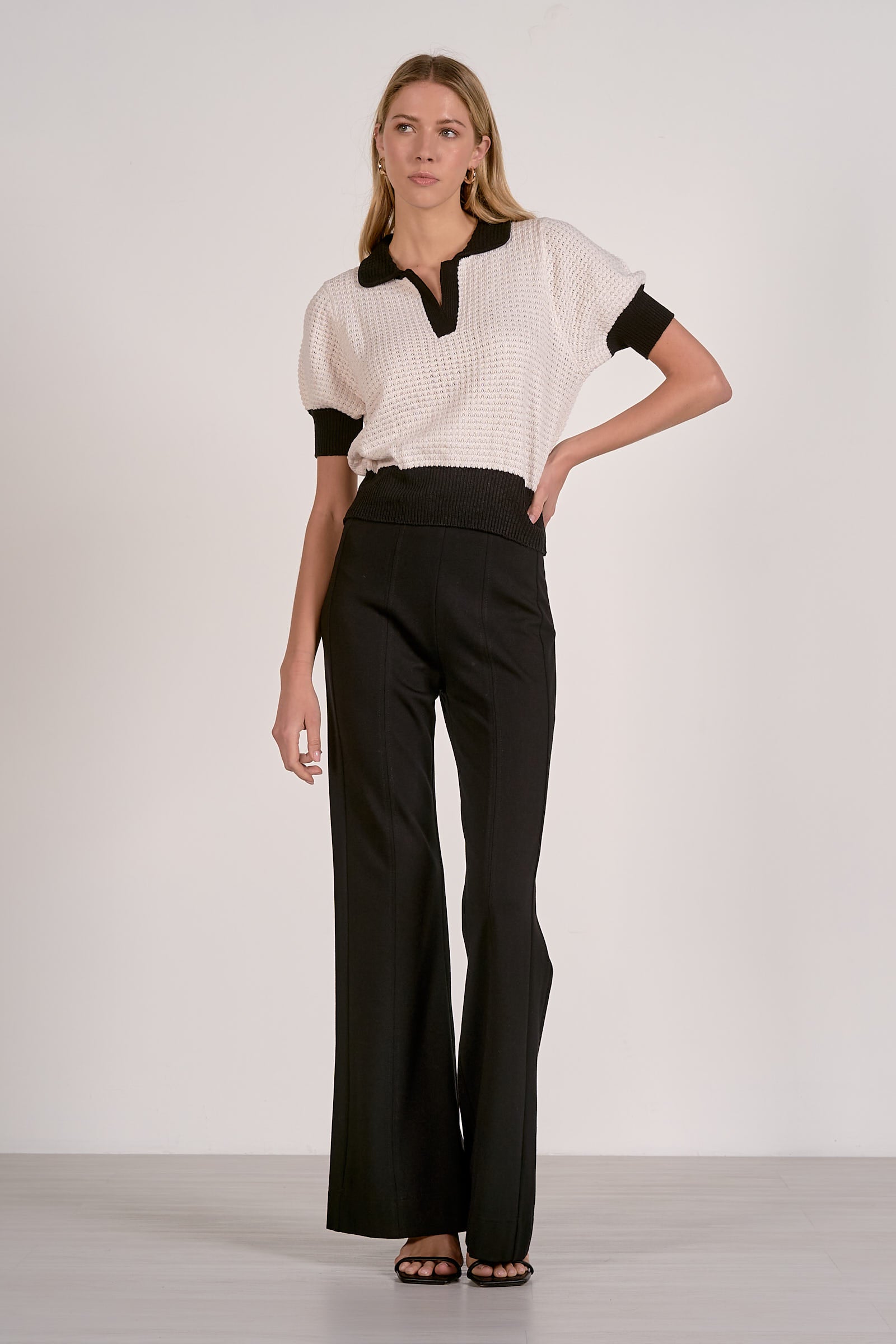 Elan Crochet Contrast Trim Top - Image 2