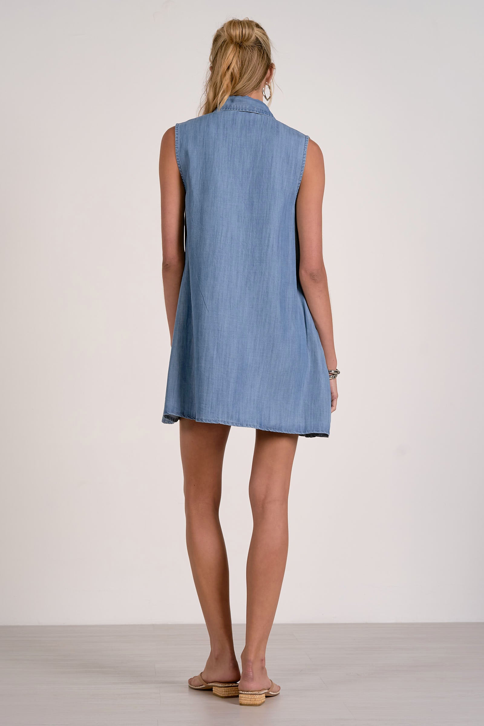 Elan Chambray Sleeveless Shirtdress - Image 3